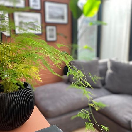 Beautifully Appointed One-Bedroom Cottage Shepreth Kültér fotó